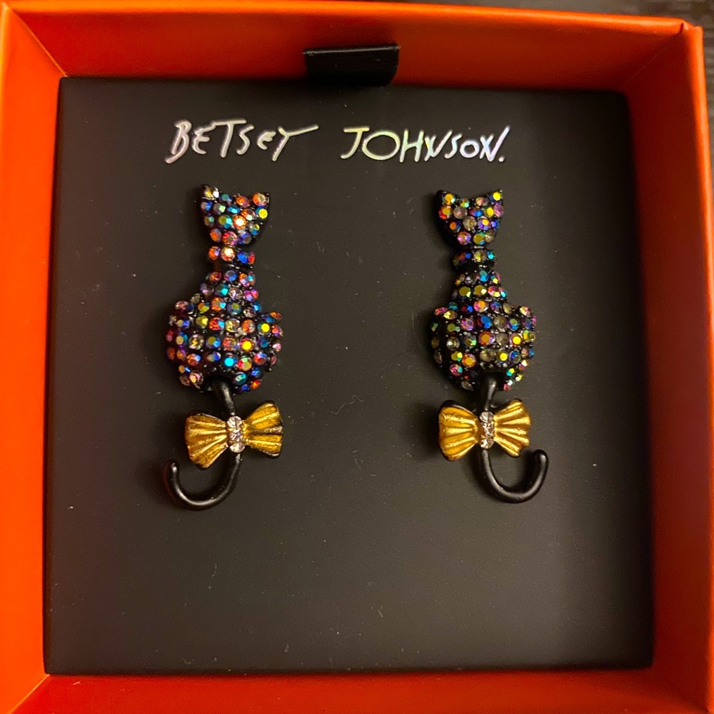 Betsey Johnson cat earrings - Picture 1 of 1